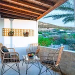 Noho @ Sunlit House Paros