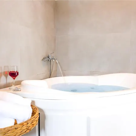 Noho @ Sunlit House Paros Holiday home *