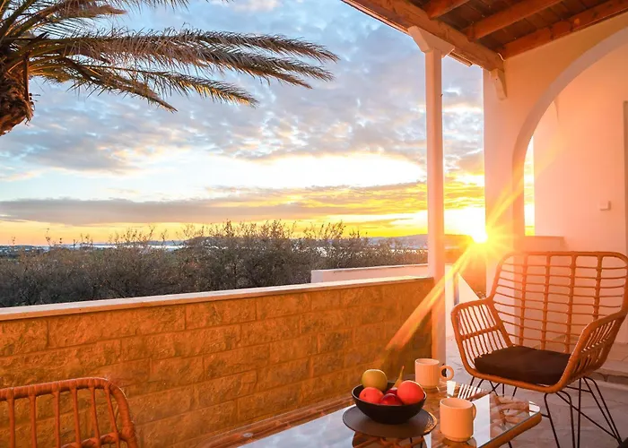 Noho @ Sunlit House Paros Holiday home *